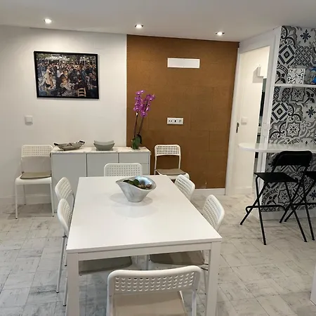 Daire Cantinho Lusitano In Bairro Alto *