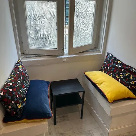 Cantinho Lusitano In Bairro Alto
